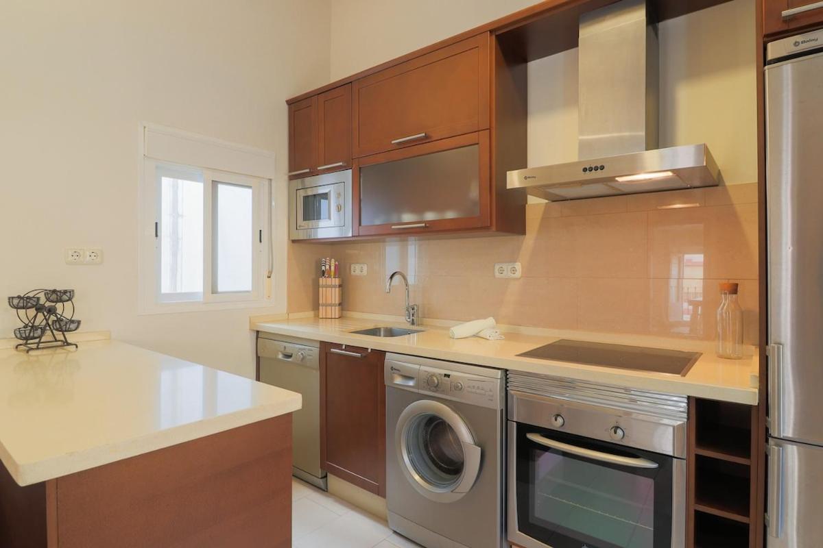 C28 Mitjana Luminous Penthouse
